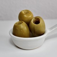 Gordal Unpitted Green Olives Exporters, Wholesaler & Manufacturer | Globaltradeplaza.com